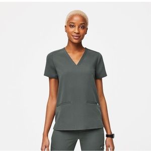 FIGS BNWT BONSAI XS SET (Casma top, Zamora 2.0 jogger)